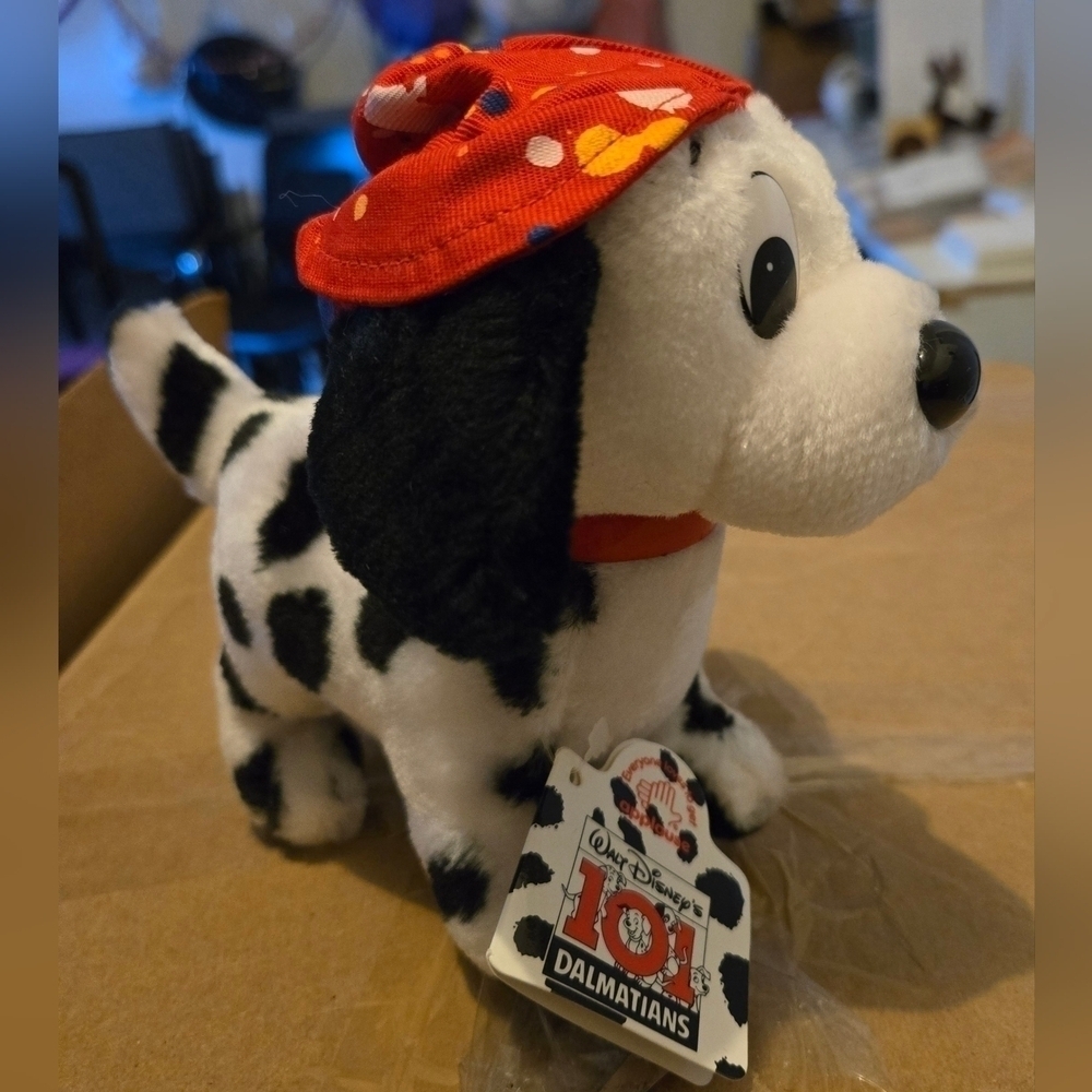 Disney 101 Dalmatians Applause Dog W/ Paint Splatter Red Hat Plush Vintage NEW🐾